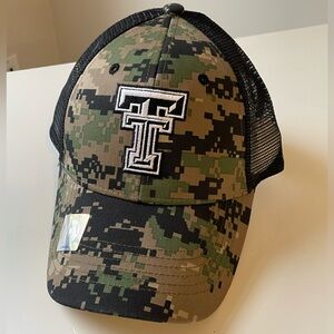 Texas Tech University camo trucker style baseball hat NWT